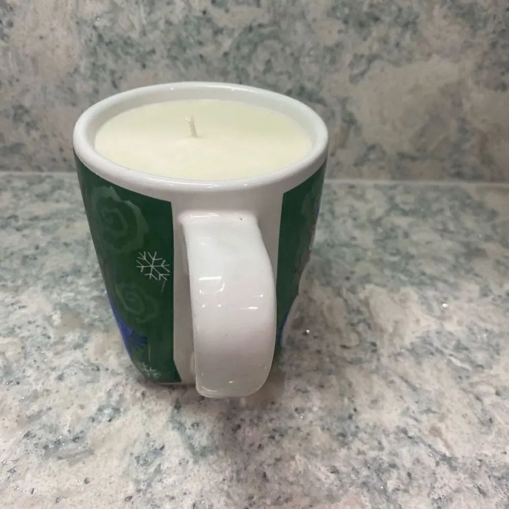 Snowman Scented Candle - Picture 5 of 7
